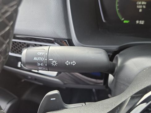 Used 2025 Honda Civic Sport image 26