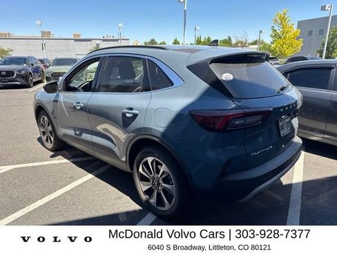 Used 2024 Ford Escape Platinum w/ Premium Technology Package AWD/4WD image 3
