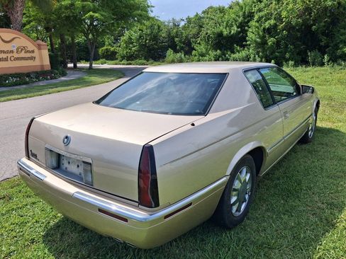 Used 1997 Cadillac Eldorado w/ Leather/Lumbar Pkg FWD image 6