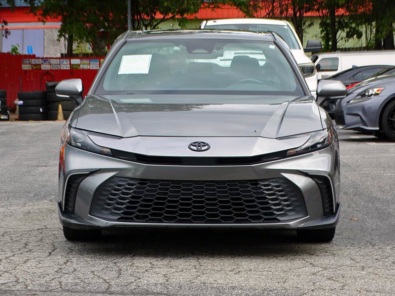 Used 2025 Toyota Camry SE w/ Convenience Package FWD image 7