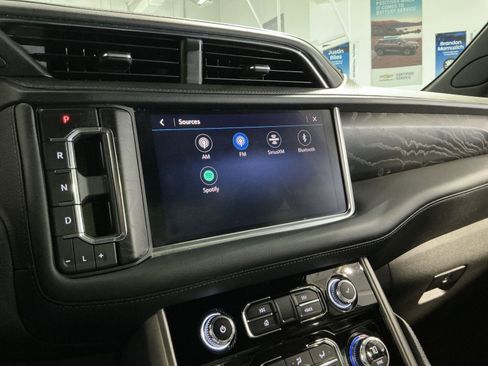 Used 2021 GMC Yukon Denali image 19