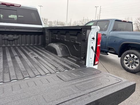 New 2026 Chevrolet Silverado 2500 High Country w/ High Country Premium Package AWD/4WD image 8