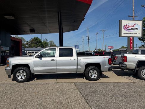 Used 2015 Chevrolet Silverado 1500 LT AWD/4WD image 1