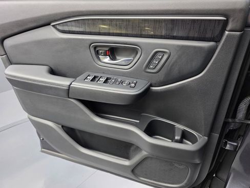 Used 2023 Honda Pilot Elite image 28