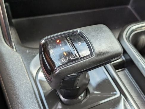 Used 2024 GMC Sierra 1500 AT4 w/ AT4 Premium Package AWD/4WD image 19