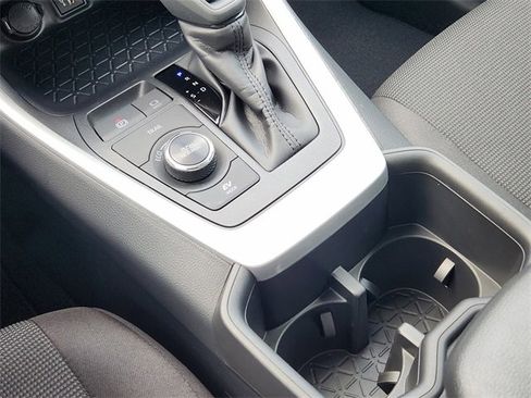 New 2025 Toyota RAV4 LE image 15