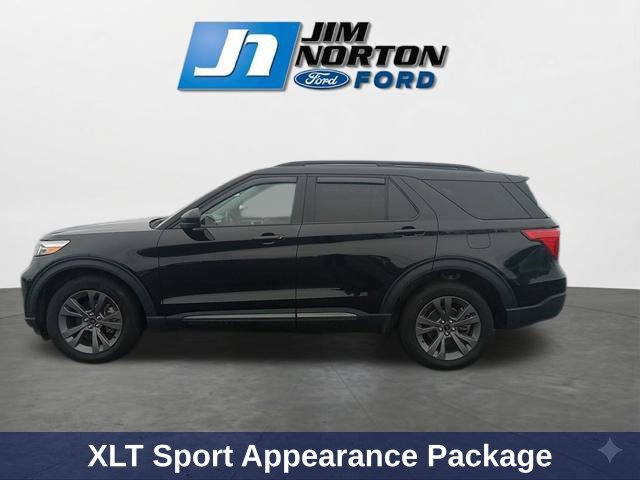 Used 2024 Ford Explorer XLT w/ Equipment Group 202A AWD/4WD image 6