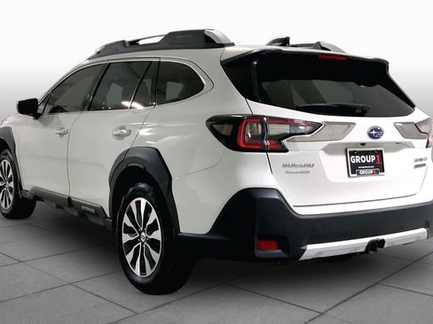 Used 2023 Subaru Outback Touring XT image 11