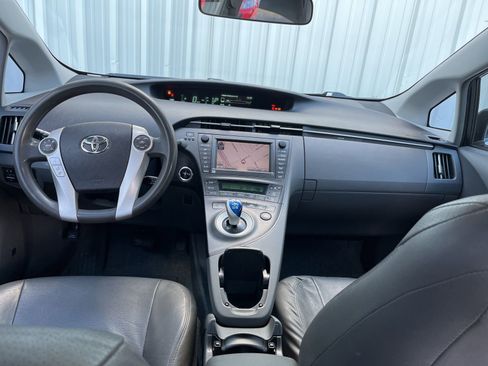 Used 2010 Toyota Prius Five FWD image 18