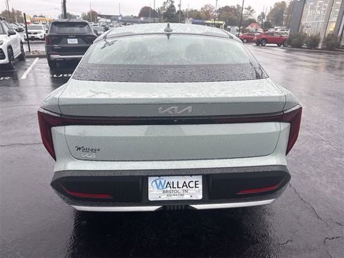 New 2025 Kia K4 LXS image 5