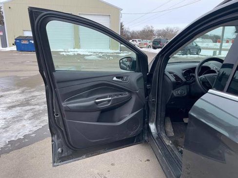 Used 2018 Ford Escape SE w/ SE Sync 3 Package image 22