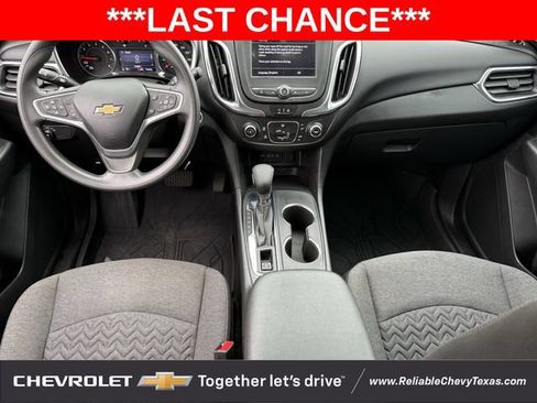 Used 2022 Chevrolet Equinox LT w/ LPO, Floor Liner Package FWD image 11
