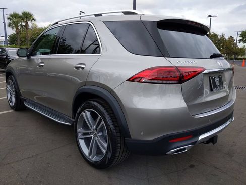 Used 2021 Mercedes-Benz GLE 350 image 4