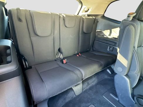 Certified 2023 Subaru Ascent Premium w/ Convenience Package image 37