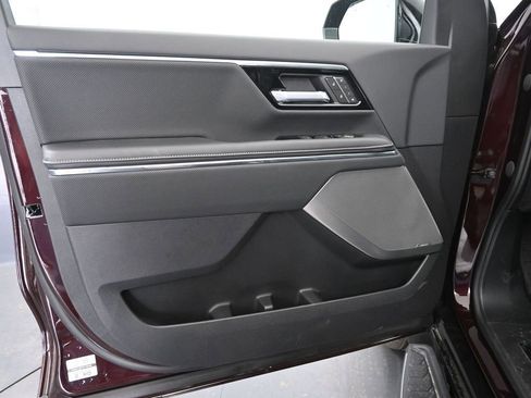 New 2025 GMC Sierra EV Denali image 17