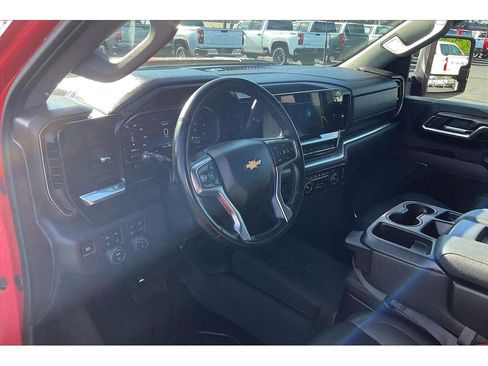 Used 2024 Chevrolet Silverado 2500 LTZ AWD/4WD image 16