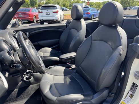 Used 2014 MINI Cooper S FWD image 9
