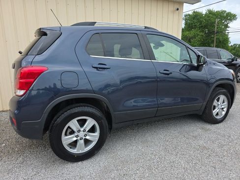 Used 2018 Chevrolet Trax LT AWD/4WD image 6
