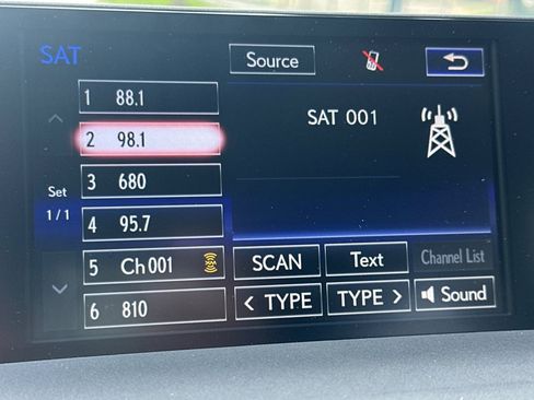 Used 2017 Lexus NX 200t AWD w/ Premium Package image 23