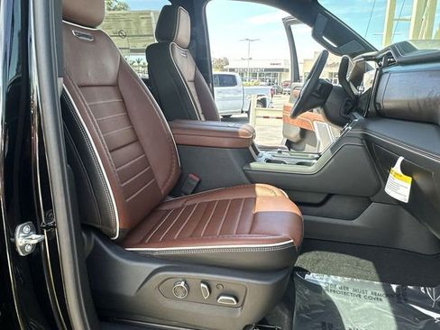 New 2026 GMC Sierra 3500 Denali Ultimate AWD/4WD image 29