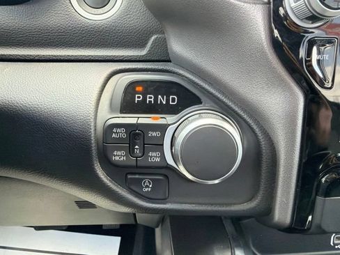 Used 2025 RAM 1500 Big Horn AWD/4WD image 26