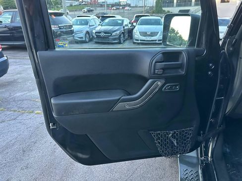 Used 2013 Jeep Wrangler Unlimited Sport AWD/4WD image 18