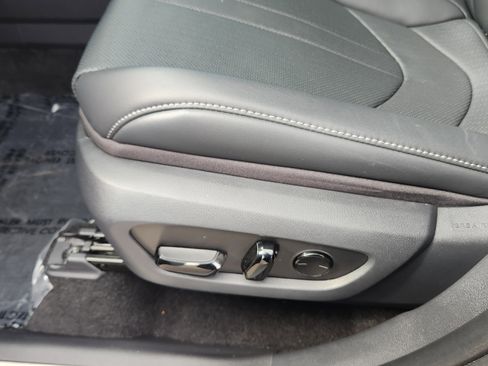 Certified 2025 Lexus TX 500h AWD image 15