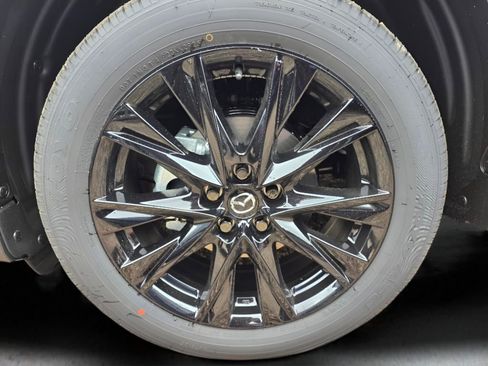 New 2025 MAZDA CX-5 Carbon Edition image 30