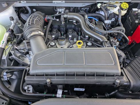 New 2025 Ford Bronco Sport Outer Banks AWD/4WD image 22