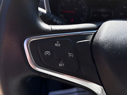 Used 2018 Chevrolet Equinox LT FWD image 37