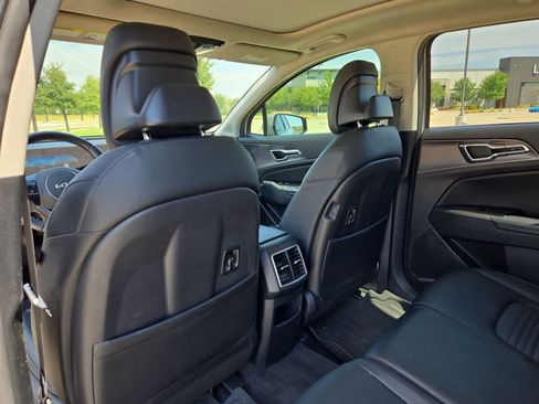 Certified 2023 Kia Sportage SX FWD image 16