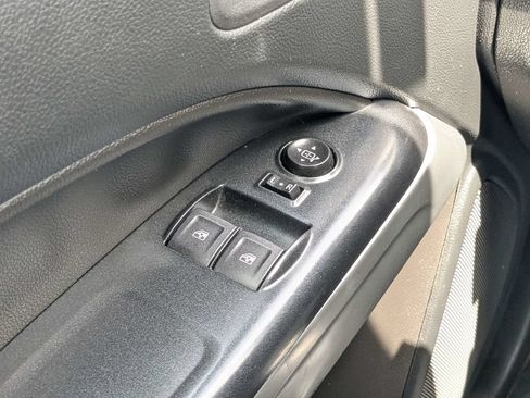 Used 2022 Chevrolet Colorado LT w/ Fleet Safety Package AWD/4WD image 15