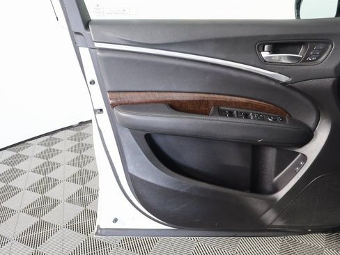 Used 2019 Acura MDX SH-AWD image 12