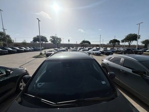 Used 2021 Honda Pilot Special Edition image 6
