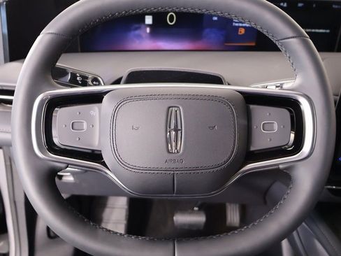 New 2026 Lincoln Nautilus Premier AWD/4WD image 3