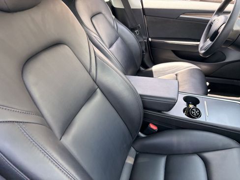 Used 2023 Tesla Model 3 Standard Range RWD image 10