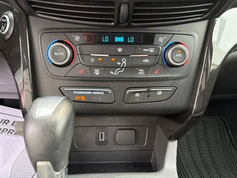 Used 2017 Ford Escape Titanium FWD image 19