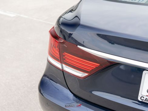 Used 2017 Lexus LS 460 RWD image 37