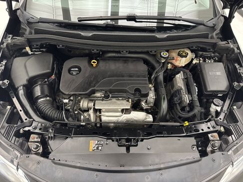 Used 2019 Chevrolet Cruze LT w/ LT Fleet Convenience Package image 35