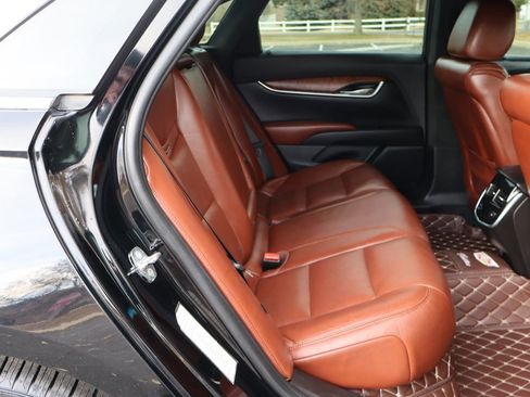 Used 2016 Cadillac XTS Luxury image 21