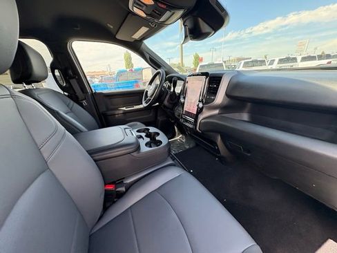 New 2026 RAM 2500 Tradesman AWD/4WD image 30