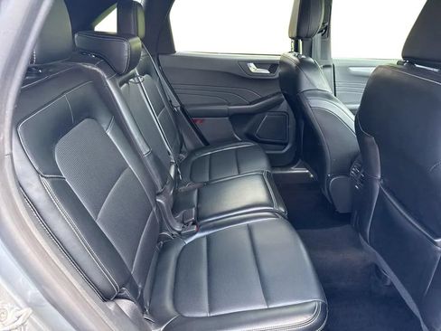 Used 2024 Ford Escape Platinum AWD/4WD image 30