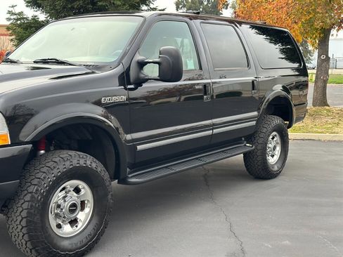 Used 2003 Ford Excursion Limited image 8
