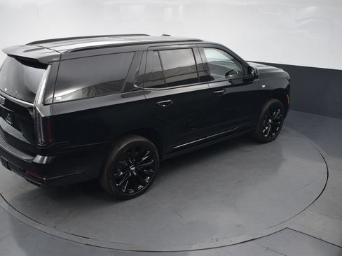 Certified 2026 Cadillac Escalade Platinum Sport w/ LPO, ONYX Package AWD/4WD image 48
