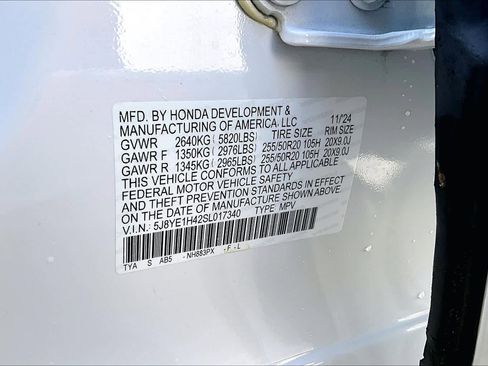 Used 2025 Acura MDX SH-AWD w/ Technology Package image 36