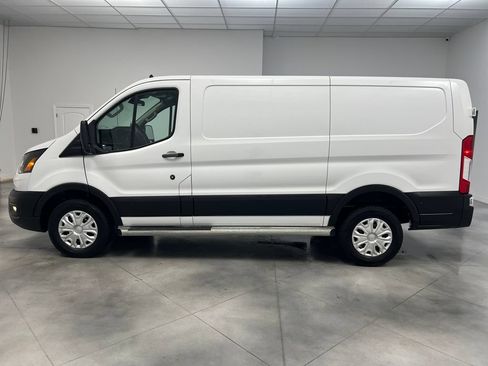 Used 2024 Ford Transit 250 Low Roof w/ Exterior Upgrade Package RWD image 5