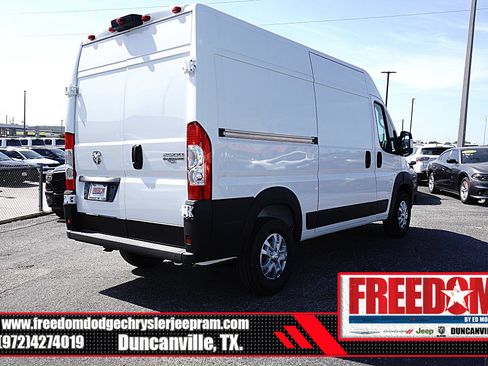New 2026 RAM ProMaster 2500 w/ Quick Order Package 22G SLT FWD image 5