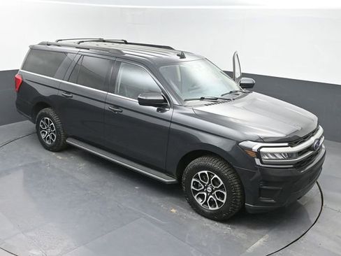 Used 2023 Ford Expedition Max XLT AWD/4WD image 35