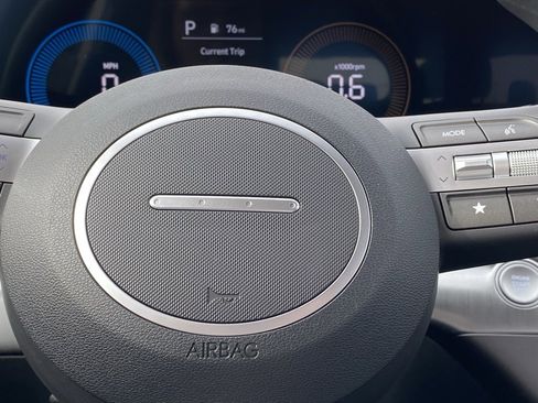 New 2026 Hyundai Kona SE image 18