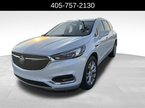 Used 2019 Buick Enclave Avenir w/ Avenir Technology Package FWD image 1